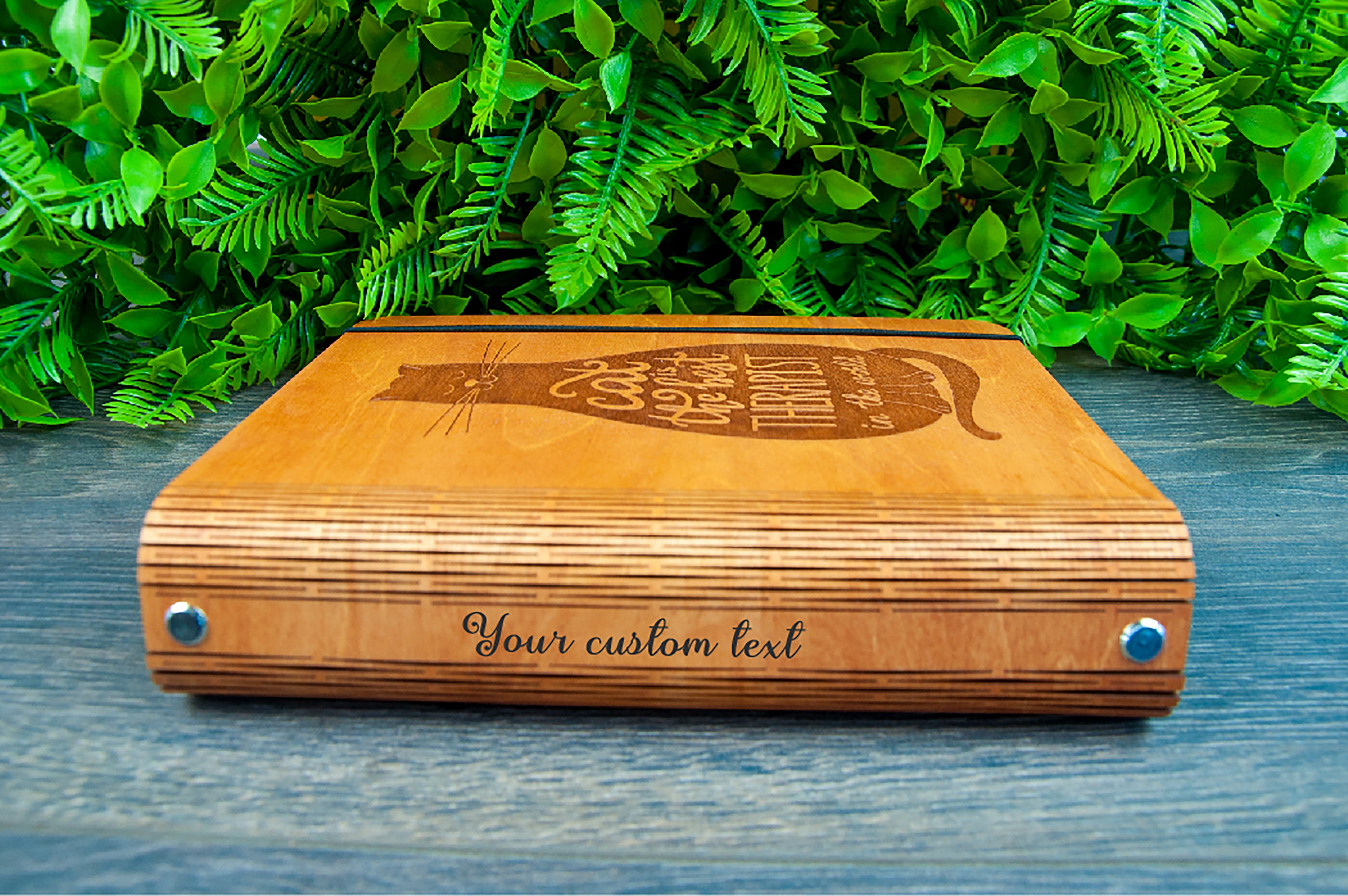 Personalisiertes Notizbuch aus Holz als Geschenk für Katzenliebhaber